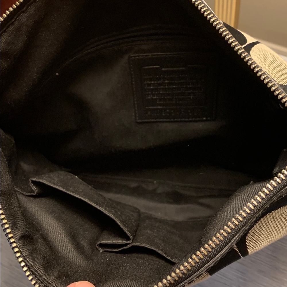 Coach 2009 signature logo stripe swing pack bag - Picture 5 of 6